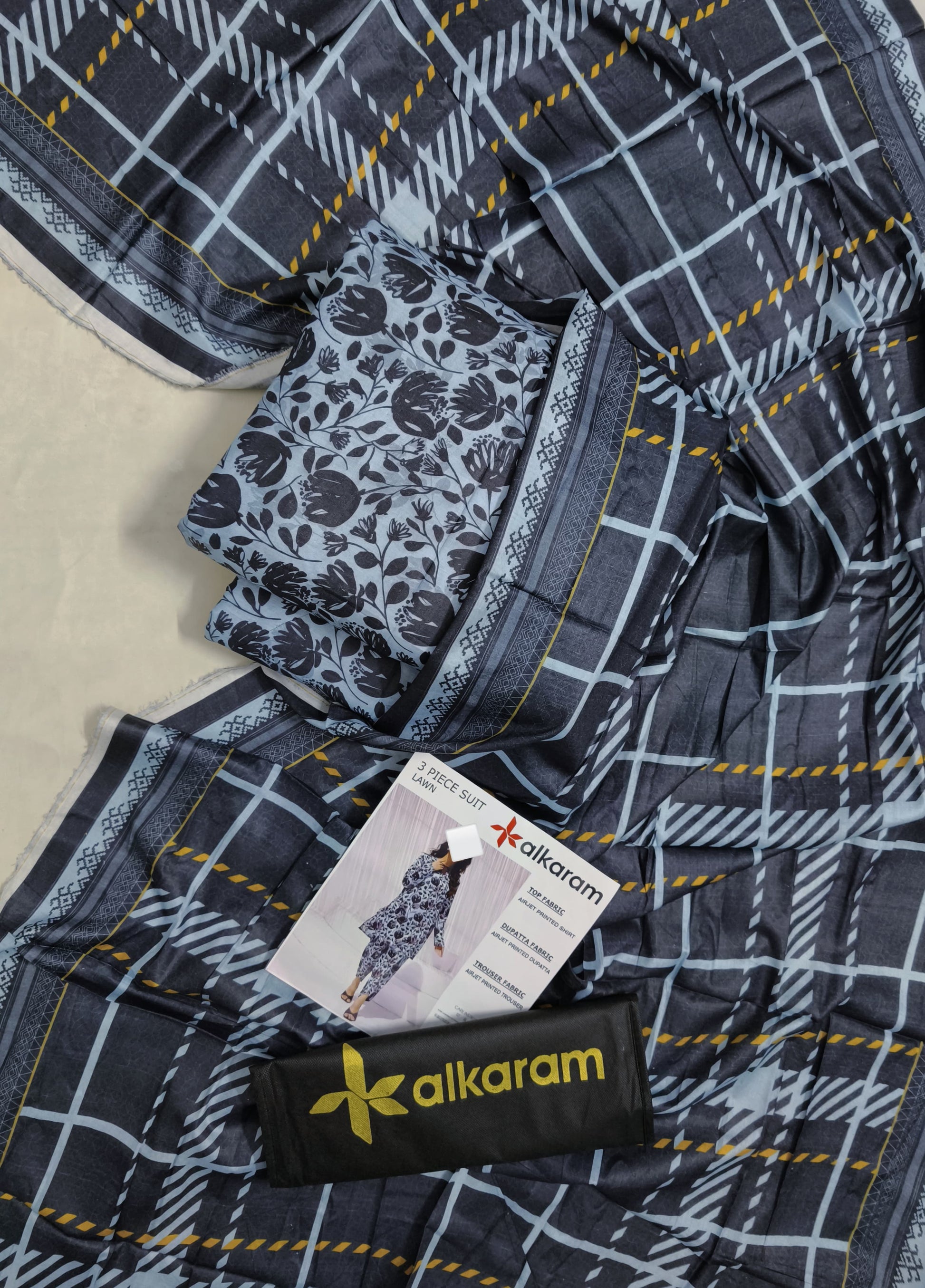 AlKaram Unstitched 3 Piece Suit For Women AK-02