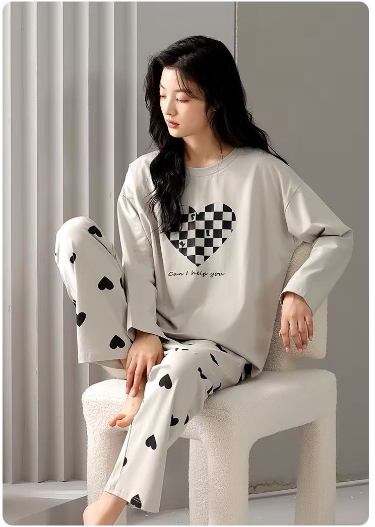 Grey Checkered Heart Nighty Suit For Women