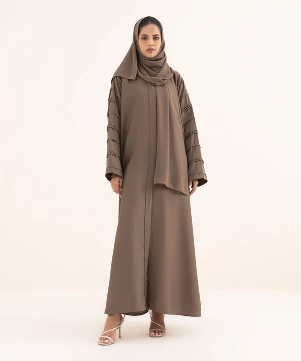 Button Through Abaya Sleeve Embed