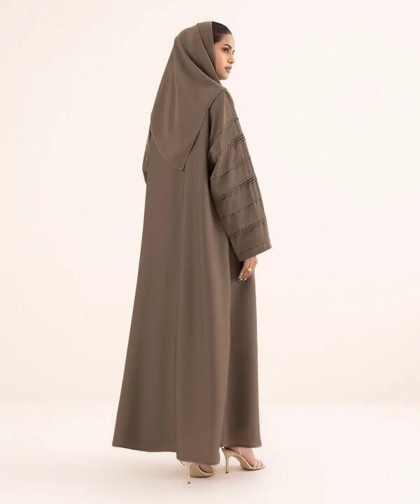 Button Through Abaya Sleeve Embed