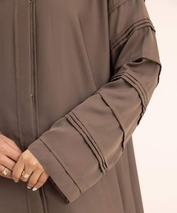 Button Through Abaya Sleeve Embed