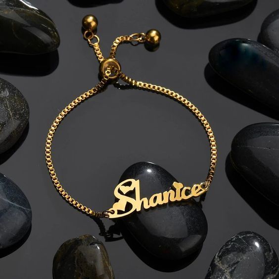 18 Karat Gold Fine Bracelet With Name