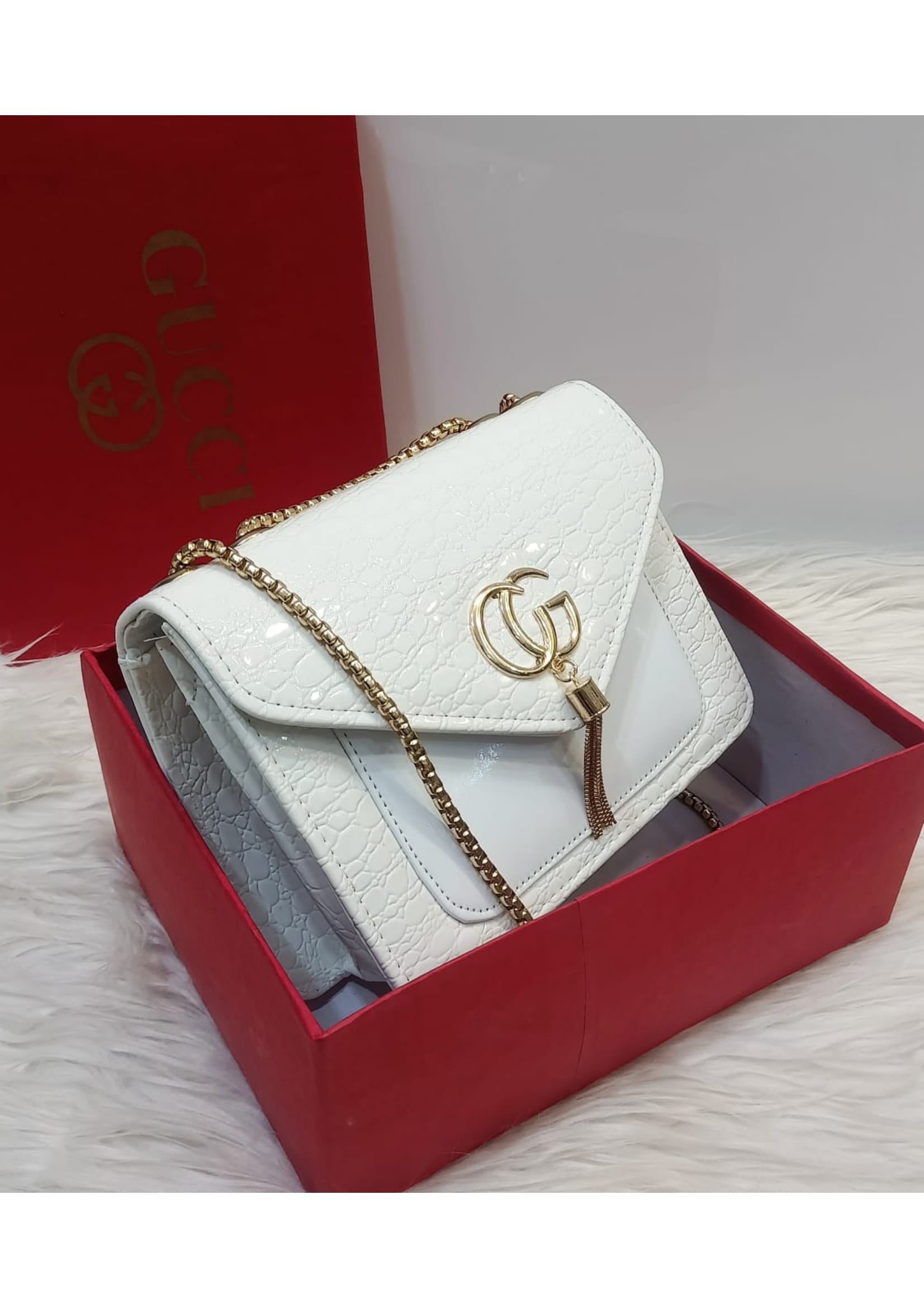 Premium Gucci Stylish White Crossbody Bag